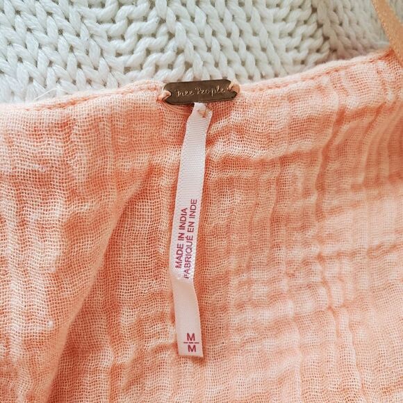 Free People 'Mystery Land' Tunic Mini Dress - size Medium in Peach - Picture 13 of 15